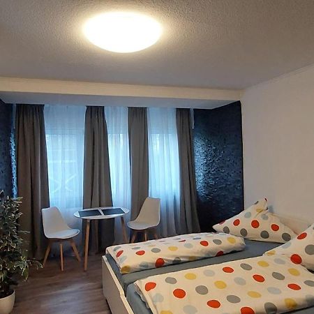 Fewo1&Frisch Renovierte Wohnung Бад-Вурцах Екстер'єр фото